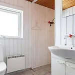 6 Person In Saltum-by Traum * Saltum