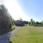 6 Person In Saltum-by Traum